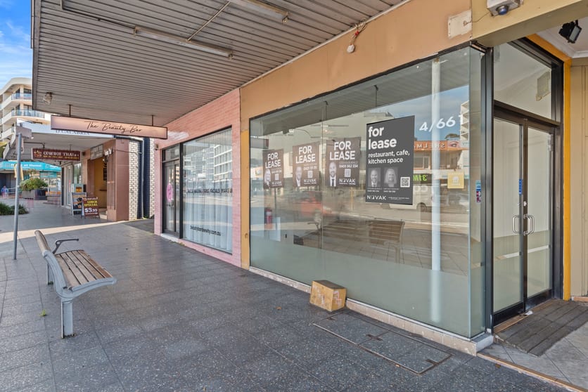 Click to view all images 4/661 Pittwater Road Dee Why NSW 2099 - Image 2