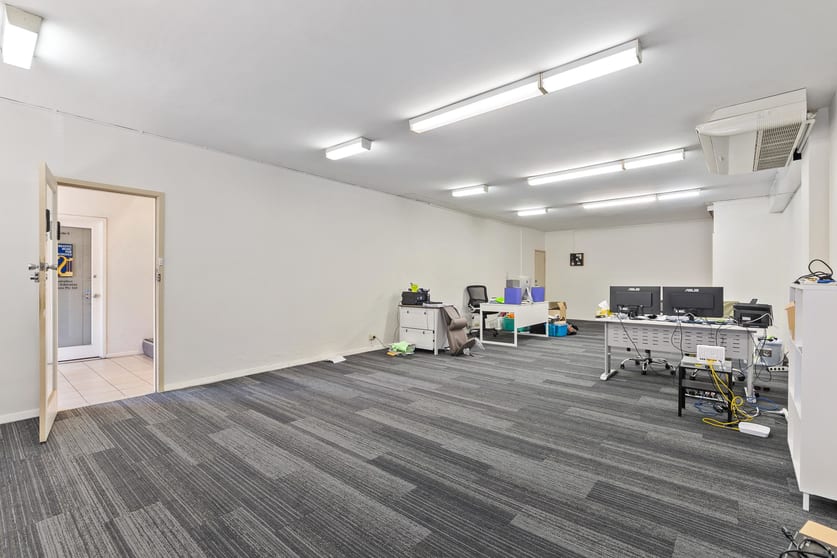 1 / 795 Glenferrie Road Hawthorn VIC 3122 - Image 2