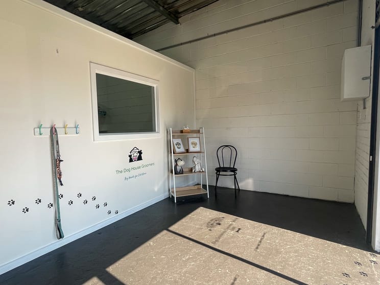 Click to view all images 3/3 Tumbi Creek Road Berkeley Vale NSW 2261 - Image 3