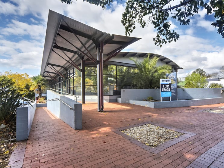 Click to view all images 64 Bridge Road Nowra NSW 2541 - Image 1