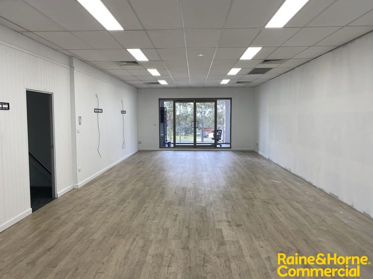 Click to view all images Hume Highway Liverpool NSW 2170 - Image 1