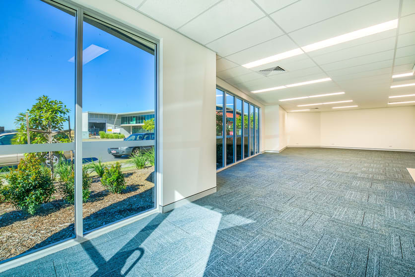 Click to view all images 1/23 Technology Drive Augustine Heights QLD 4300 - Image 2