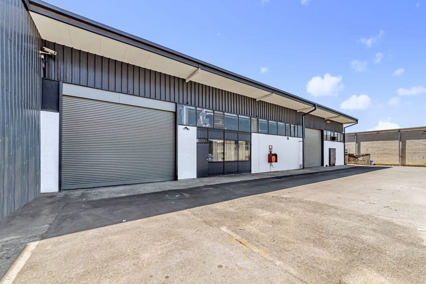 Click to view all images 62-64 Townsville Street Fyshwick ACT 2609 - Image 3