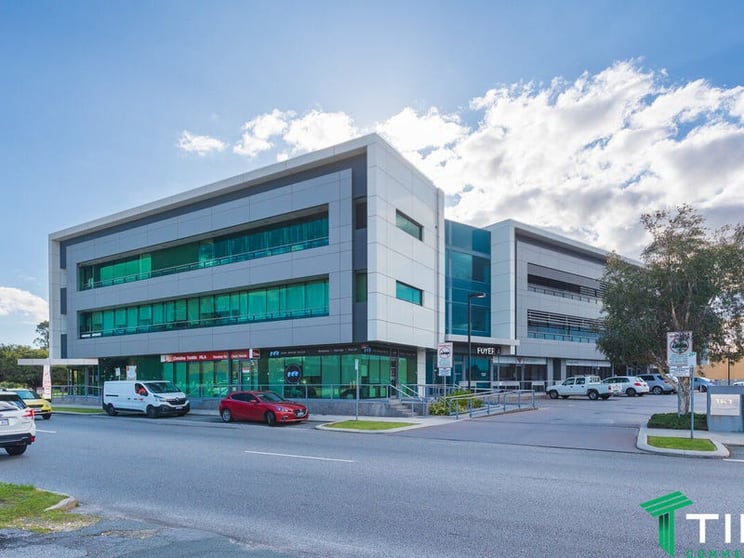 Click to view all images 15B/151 Herdsman Parade Wembley WA 6014 - Image 3