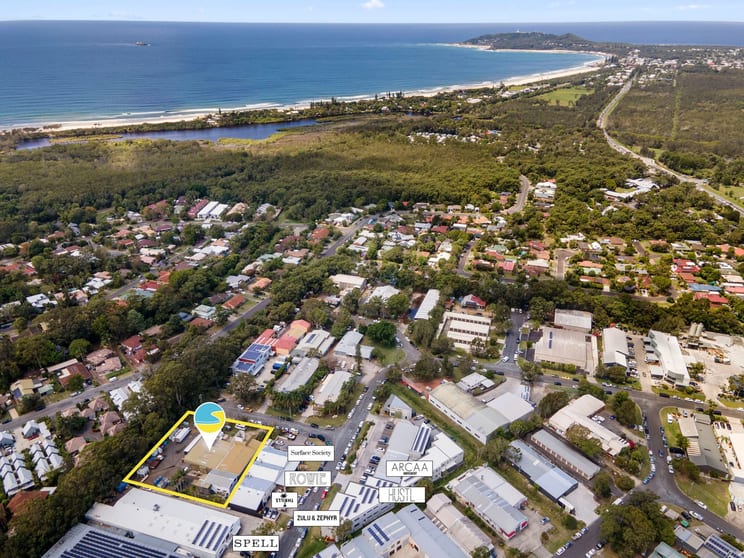 Click to view all images 3-5 Boronia Place Byron Bay NSW 2481 - Image 2