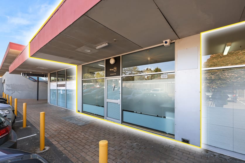 Click to view all images 7/2 Central Avenue Moorabbin VIC 3189 - Image 3