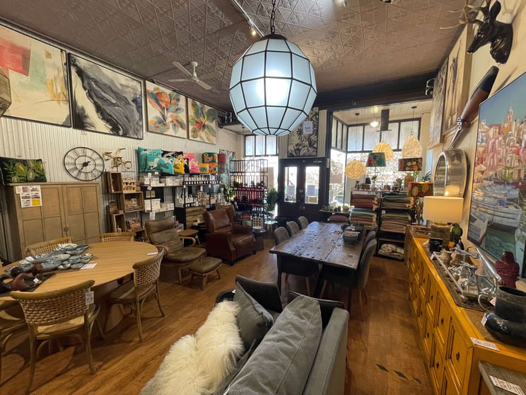 Click to view all images 144 Leura Mall Leura NSW 2780 - Image 3
