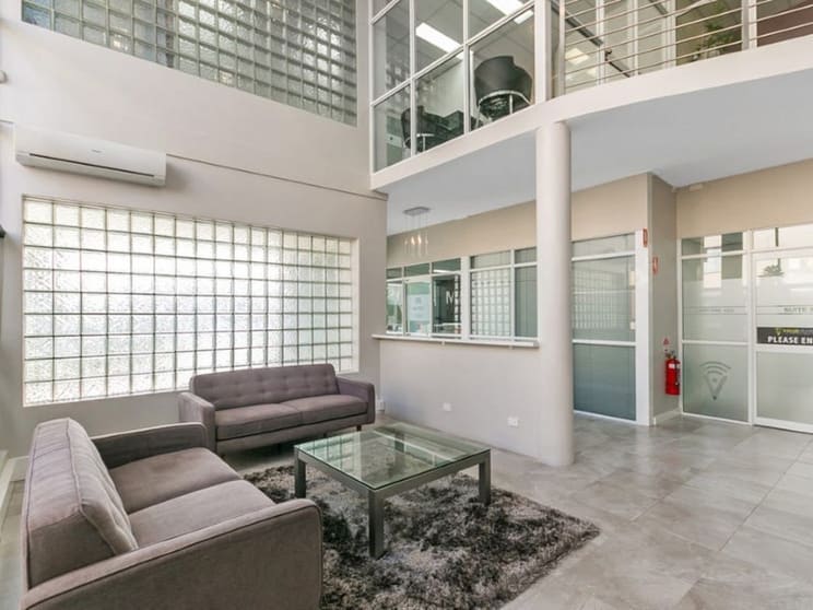16 Kearns Crescent Ardross WA 6153 - Image 3