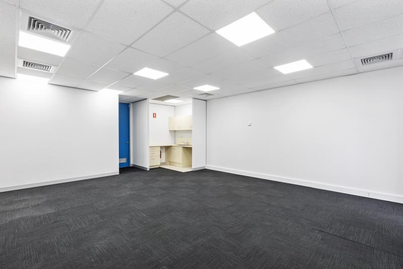 Click to view all images Level 1 Suite 7/385 Belmore Road Balwyn VIC 3103 - Image 3