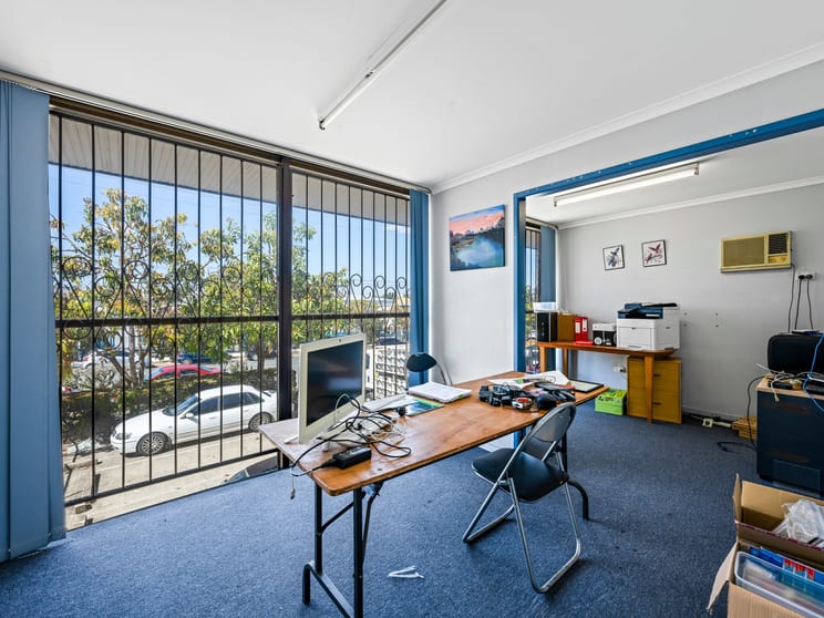 2/5 Westerway Street Slacks Creek QLD 4127 - Image 2