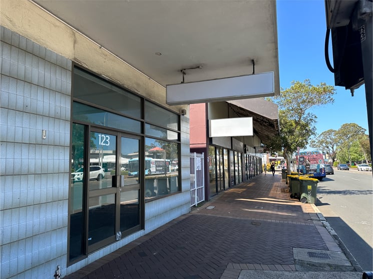Click to view all images 2/123 Maitland Road Mayfield NSW 2304 - Image 1