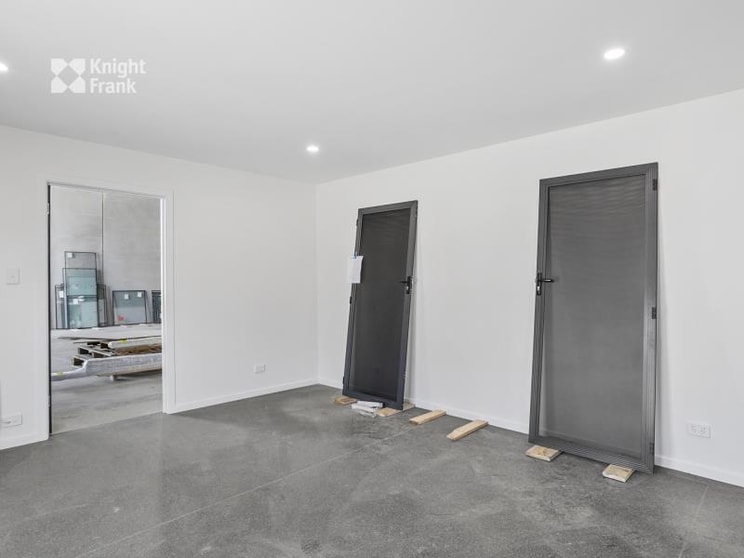 Click to view all images Unit 5, 7 Cessna Way Cambridge TAS 7170 - Image 3