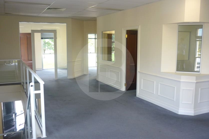 Click to view all images 26/10 GLADSTONE ROAD Castle Hill NSW 2154 - Image 2
