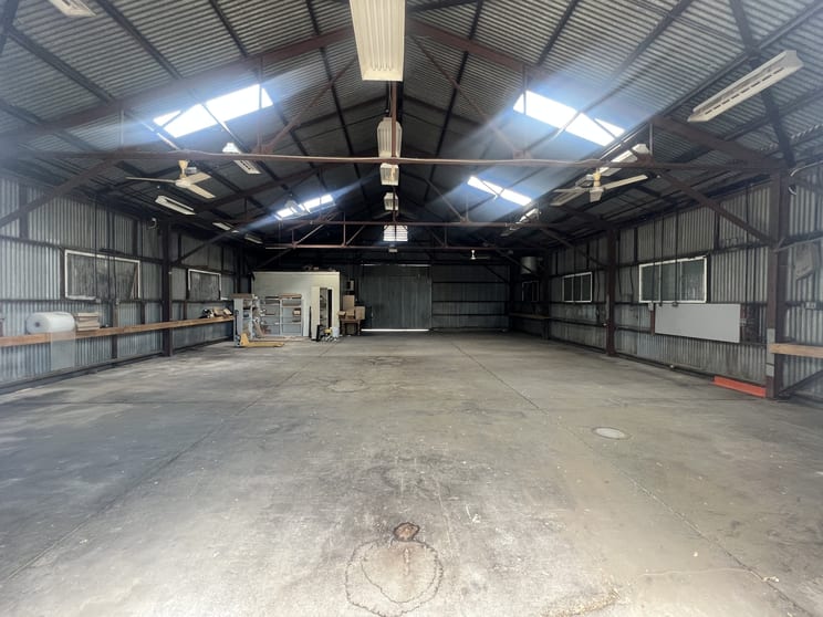 Shed 2/21-23 Hannah Street Benalla VIC 3672 - Image 2