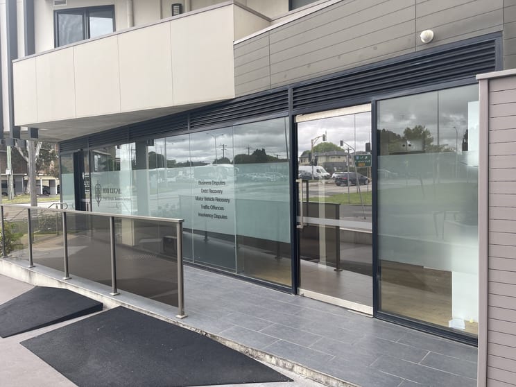 Click to view all images 83C Warrigal Road Mentone VIC 3194 - Image 3