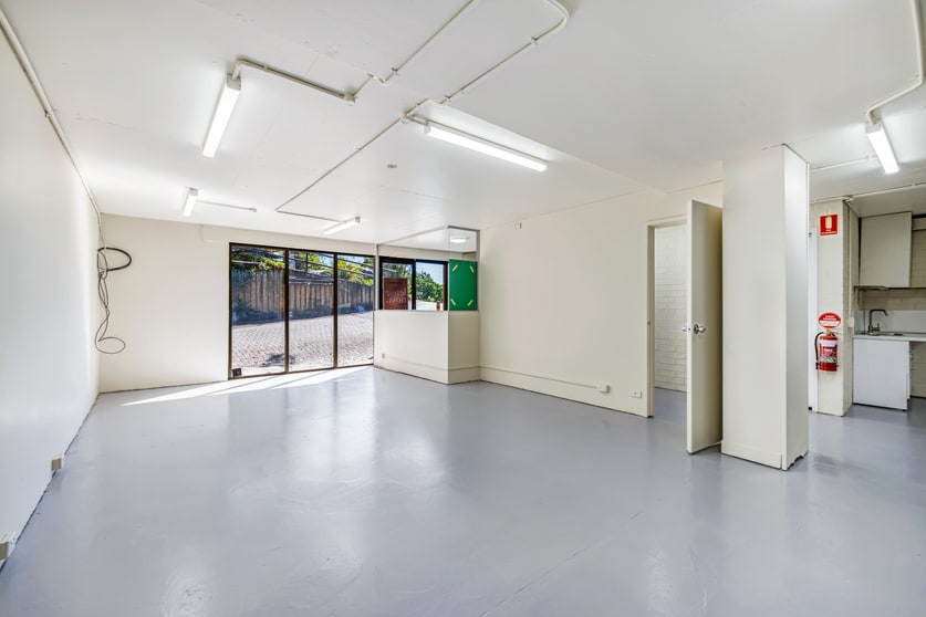 Click to view all images 2A/3-9 Kenneth Road Manly Vale NSW 2093 - Image 2