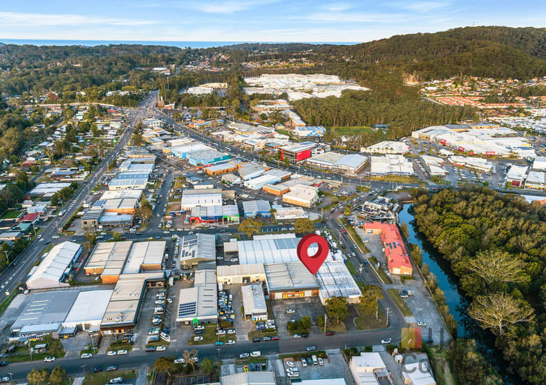 Click to view all images 2/7 Bonnal Road Erina NSW 2250 - Image 2