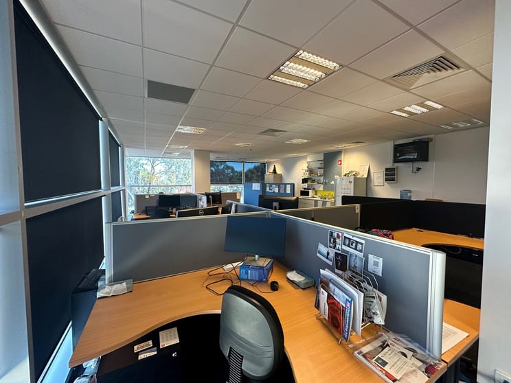 15/2 Enterprise Drive Bundoora VIC 3083 - Image 2