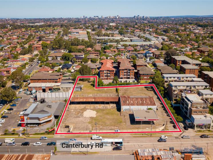 Click to view all images 810 Canterbury Road Roselands NSW 2196 - Image 3