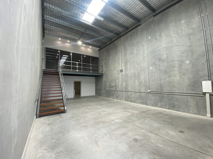 Click to view all images 3/60 Gateway Drive Noosaville QLD 4566 - Image 2