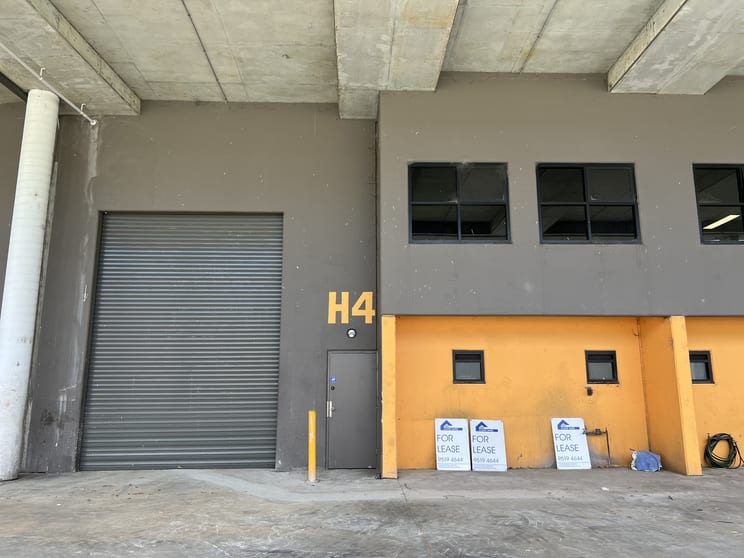H4/5-7 Hepher Road Campbelltown NSW 2560 - Image 1