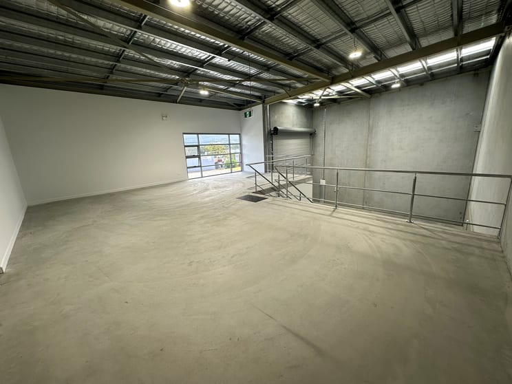 2/21 Doyle Avenue Unanderra NSW 2526 - Image 3