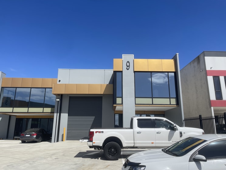 9/47 Merri Concourse Campbellfield VIC 3061 - Image 2