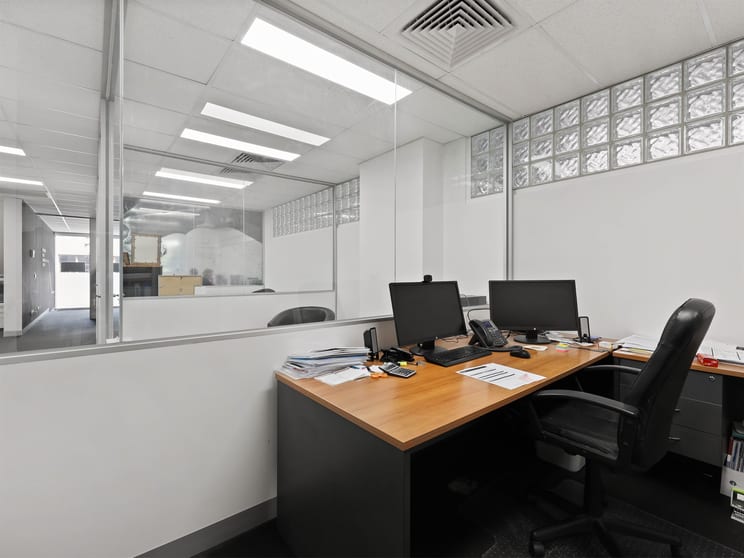 Click to view all images Suite 2/29 Railway Road Blackburn VIC 3130 - Image 3