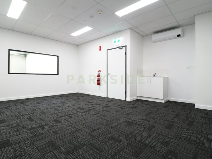 Click to view all images Pemulwuy NSW 2145 - Image 3