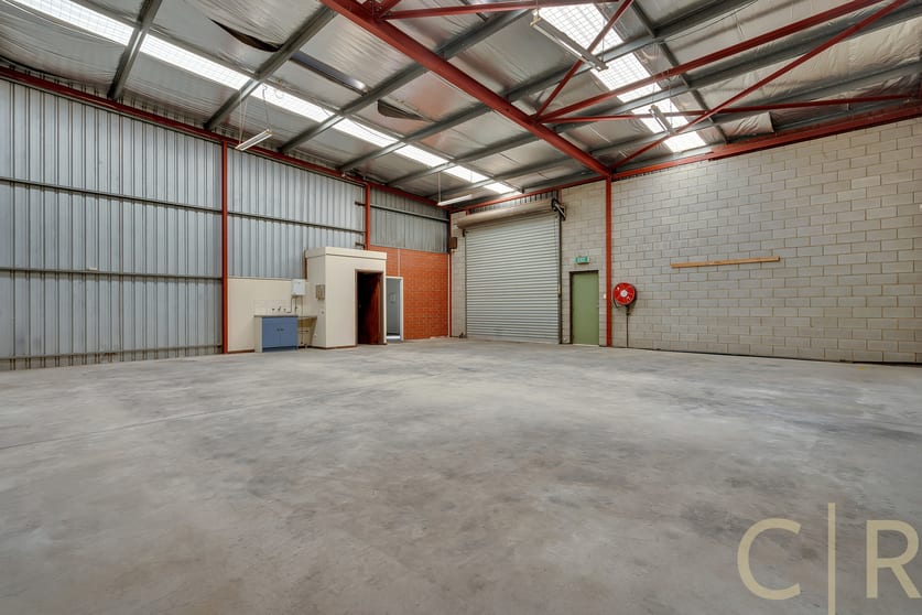 Click to view all images 2/20 West Street Beverley SA 5009 - Image 3