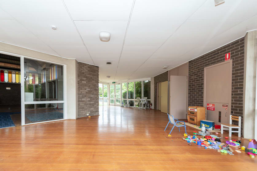 Click to view all images 428 high street road Mount Waverley VIC 3149 - Image 2