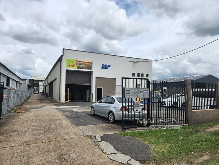 Click to view all images Unit 3/39 Randolph Street Rocklea QLD 4106 - Image 1