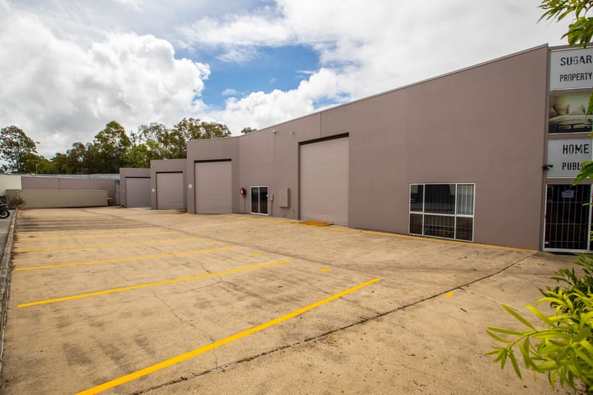 Click to view all images 4/12 Energy Crescent Molendinar QLD 4214 - Image 2