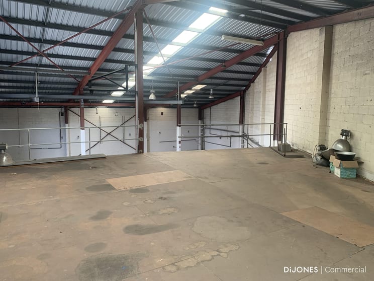 20 Kirrawee Road Gosford NSW 2250 - Image 3