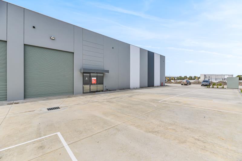 2 Nimble Lane Pakenham VIC 3810 - Image 1