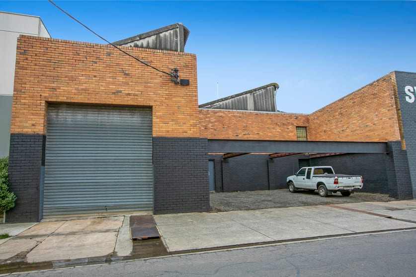 Click to view all images 12 Lens Street Coburg North VIC 3058 - Image 1