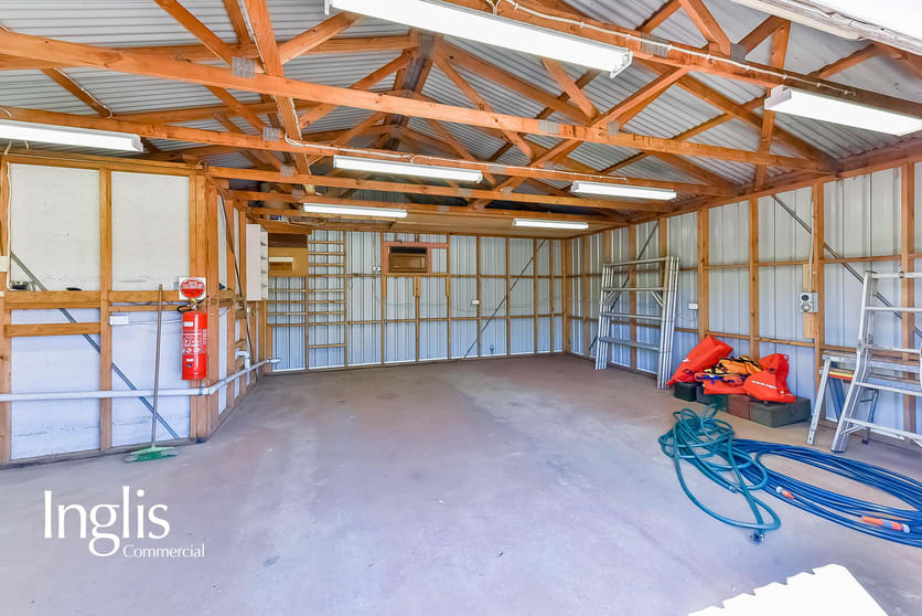 Click to view all images 2 Hopson Street Douglas Park NSW 2569 - Image 3