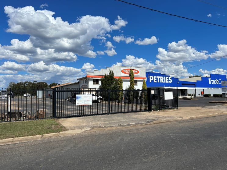 Click to view all images 62 Fitzroy Street Dubbo NSW 2830 - Image 1