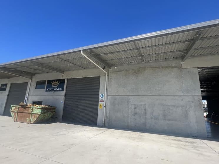 Click to view all images Unit 2/81 Sawmill Circuit Hume ACT 2620 - Image 1