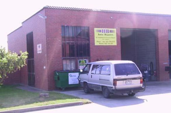 Click to view all images 1/23-25 Union Road Dandenong VIC 3175 - Image 3