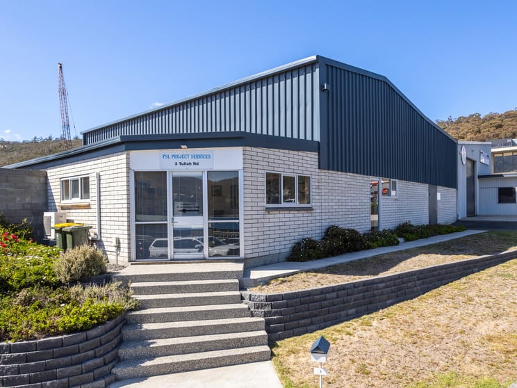 Click to view all images 3 Tullah Road Mornington TAS 7018 - Image 1