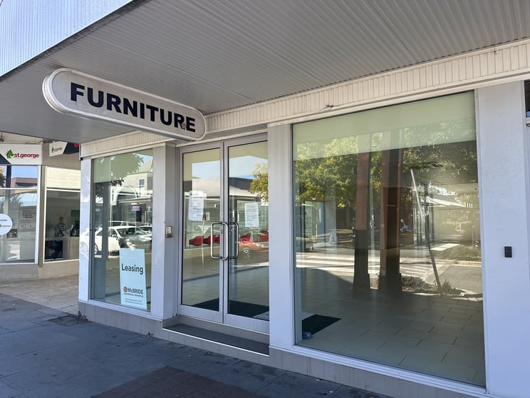 Click to view all images 1/5 Orient Street Batemans Bay NSW 2536 - Image 2