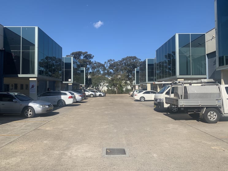Click to view all images 11/13-15 Burrows Road South St Peters NSW 2044 - Image 2