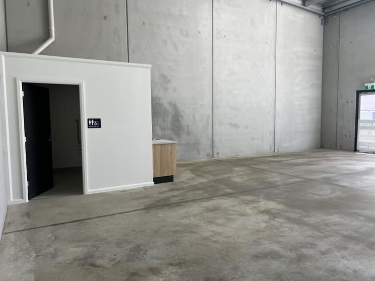 Click to view all images Unit 15/4 Ash Street Orange NSW 2800 - Image 3