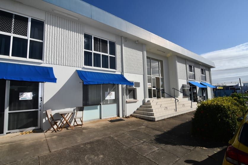 Click to view all images 4/31-33 Fleming Street Aitkenvale QLD 4814 - Image 1