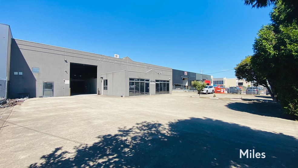 Click to view all images 40-42 Yale Drive Epping VIC 3076 - Image 1