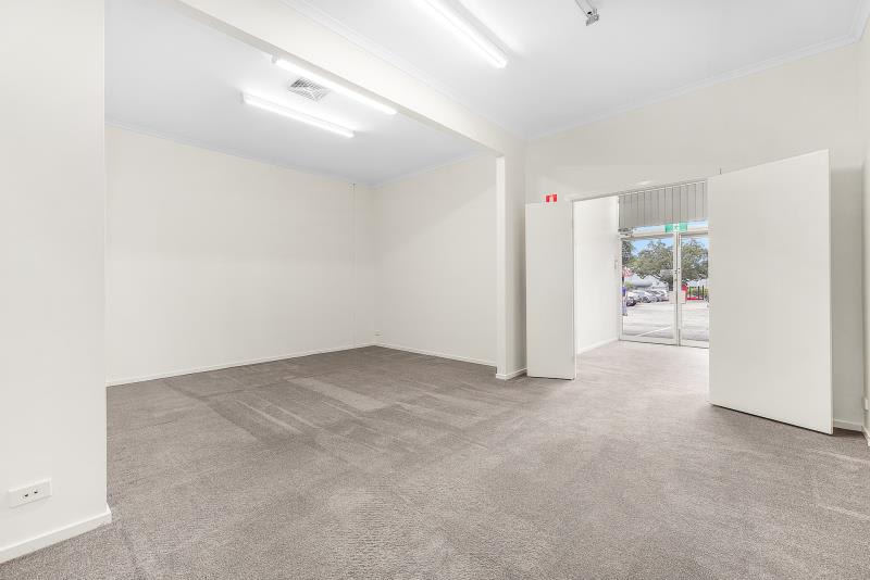 Click to view all images Unit 5/16-28 Melverton Drive Hallam VIC 3803 - Image 2