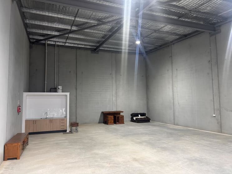 Click to view all images Unit 5/21 Peisley Street Orange NSW 2800 - Image 2