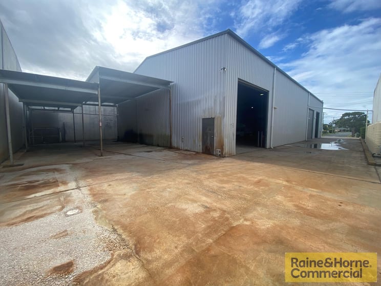 357 MacDonnell Road Clontarf QLD 4019 - Image 3