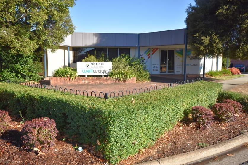 Click to view all images 1/601 Olive Street Albury NSW 2640 - Image 1